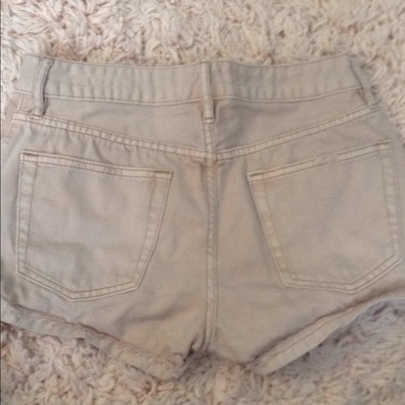 Pacsun Blush Pink Shorts - Picture 2 of 2